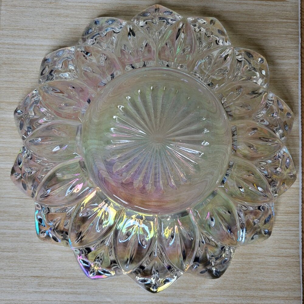 Vintage Federal Glass Stunning Clear Iridescent Petal Bowl 8.5" - Picture 3 of 16